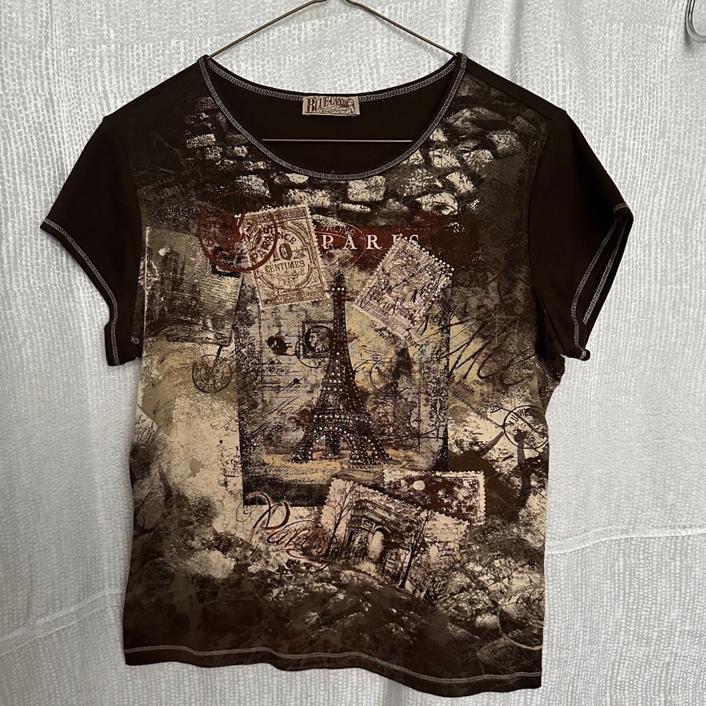 Blue Canyon, Paris postage/travel stamp print short sleeve shirt, size L